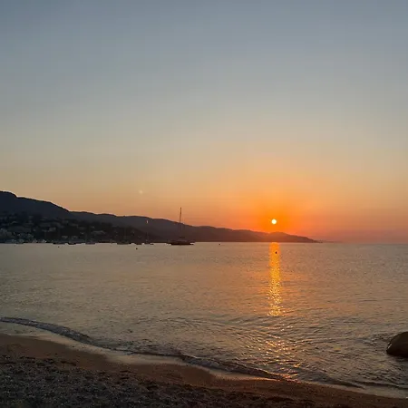 Vue Au Lavandou