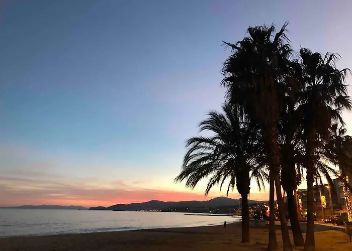Vue Au Lavandou Apartamento